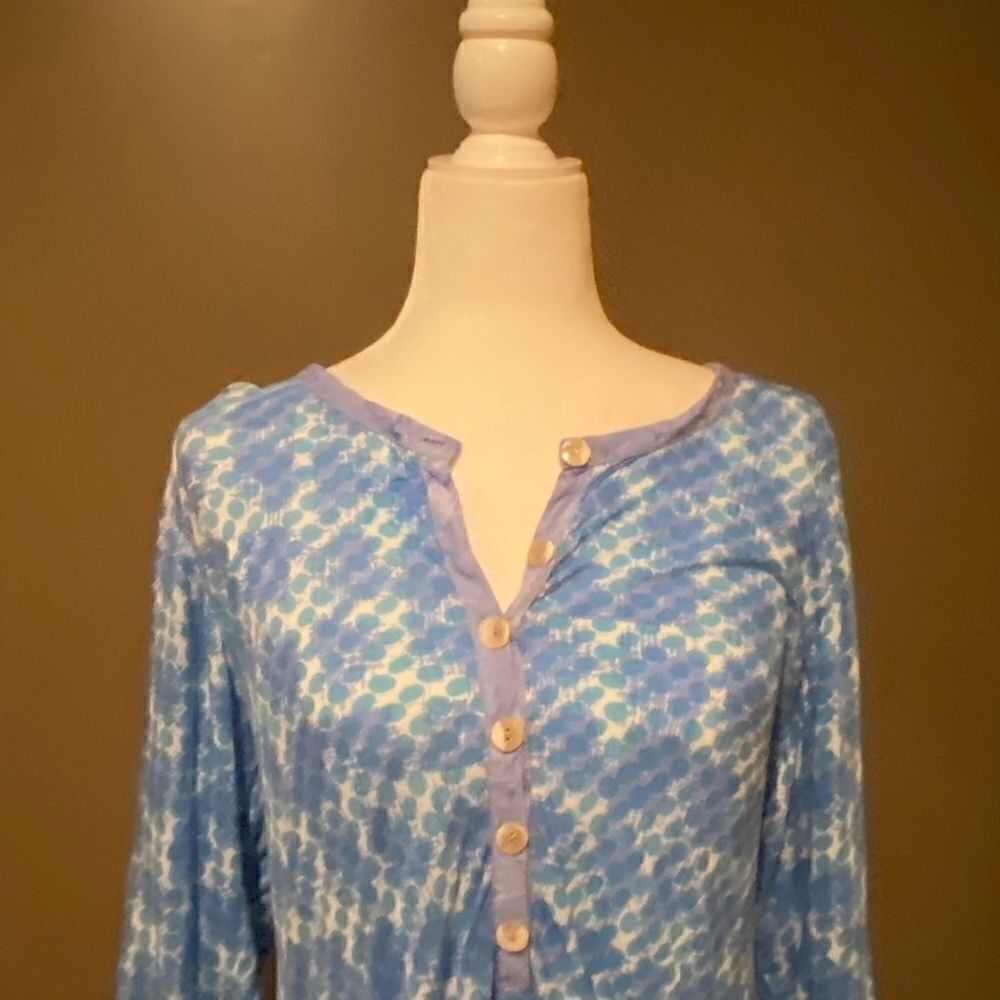 Lyng Tunic Top Rayon Size Large Button Front - Picture 12 of 14